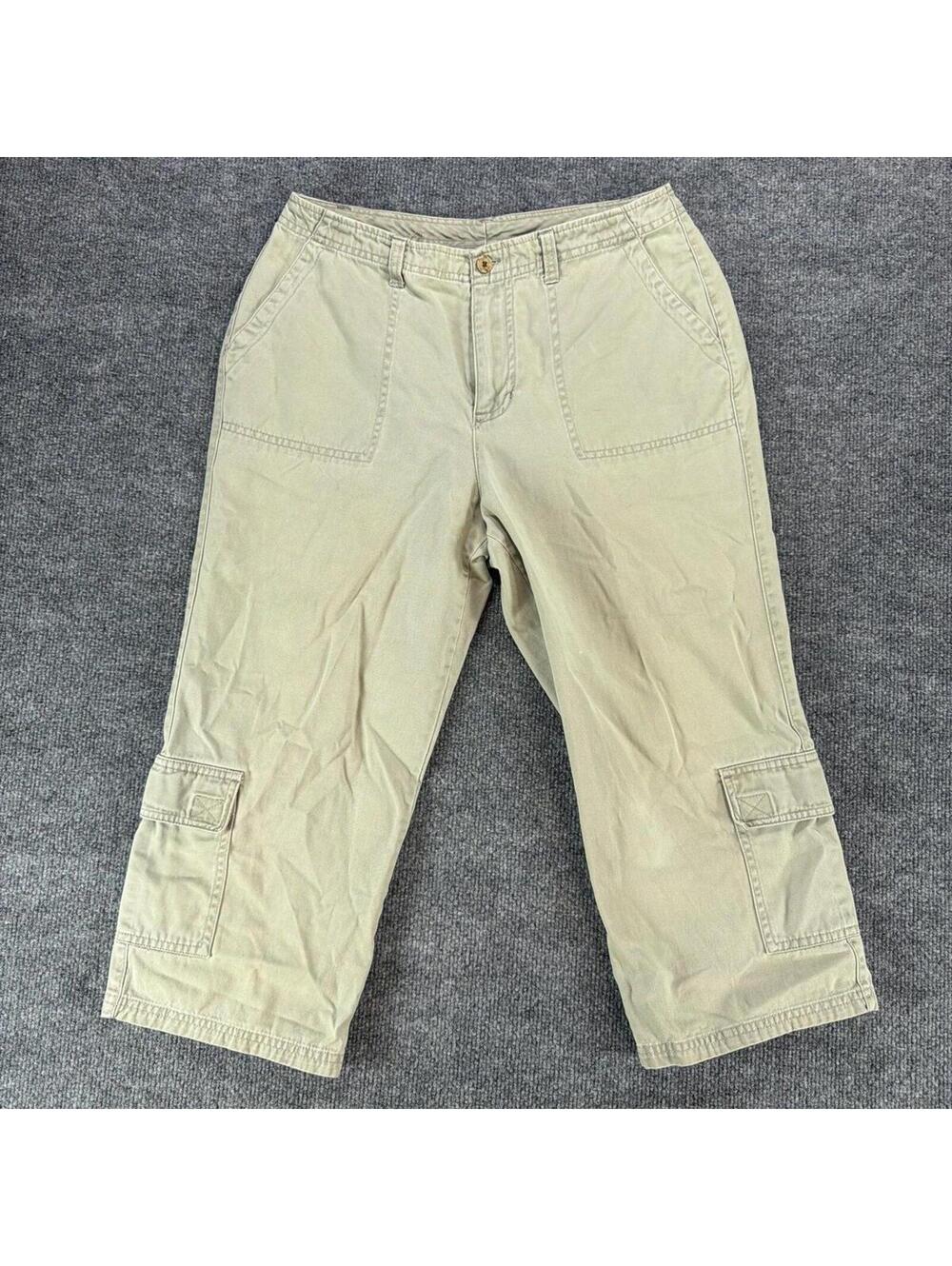 Caribbean Joe‎ Petite Beige Cargo Capris Pants 10P - Summer, Y2K, Vintage